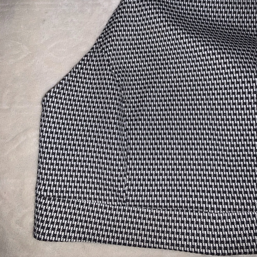 Halter Top - Picture 6 of 6